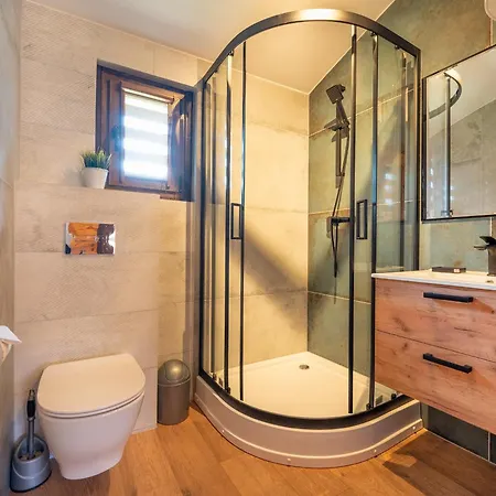 Domek letniskowy Uroczy Zakatek Chłopy