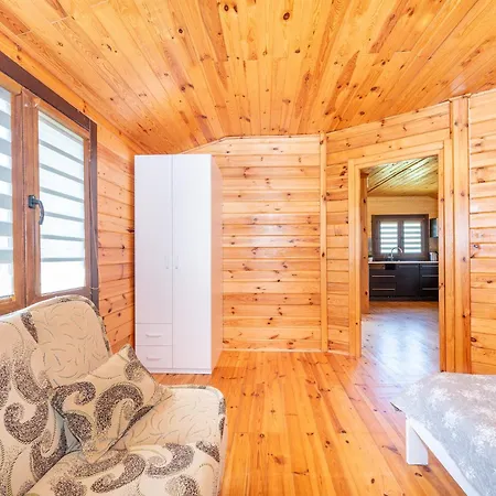 Uroczy Zakatek Domek letniskowy