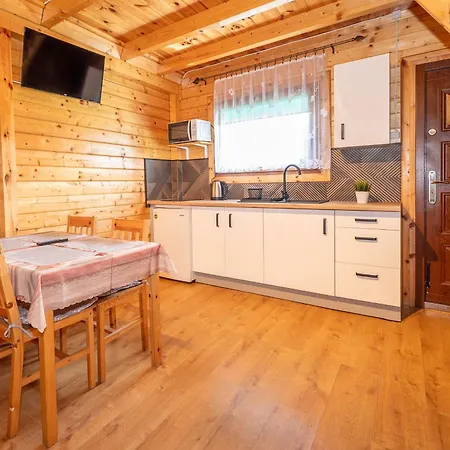 Domek letniskowy Uroczy Zakatek